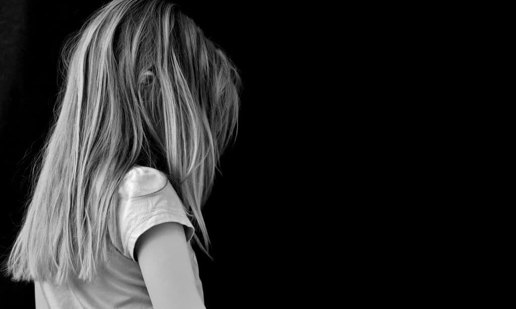 Depression hos barn: tecken och symtom för föräldrar att se