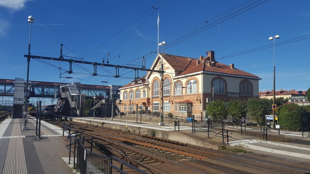Mordförsök i Alvesta – två barn skadade i tragisk händelse