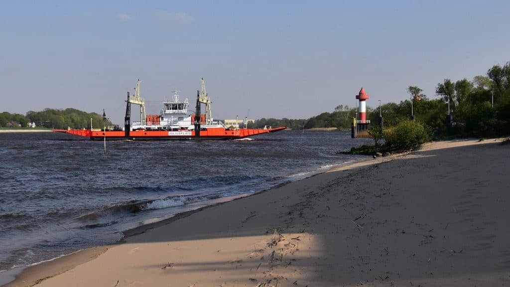 Biljettrabatter för gotlänningar – Ylva kan besöka sin mamma oftare