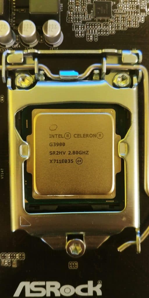 Asrock bekräftar Radeon RX 9050 – grafikkort med 4 och 8 GB minne