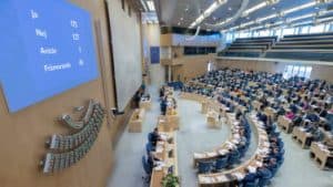 Slutresultatet fastställt: S 99 mandat, SD tappar elva – valdeltagandet 84,9 procent