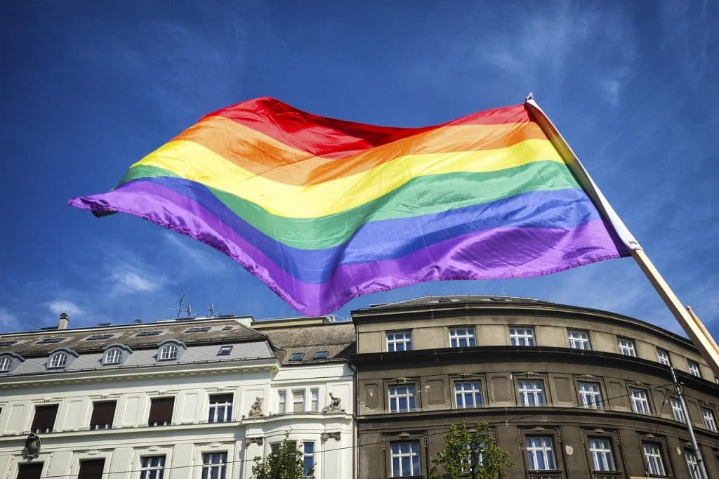 Stockholm Pride slog rekord – schlagerkvällen väcker kritik